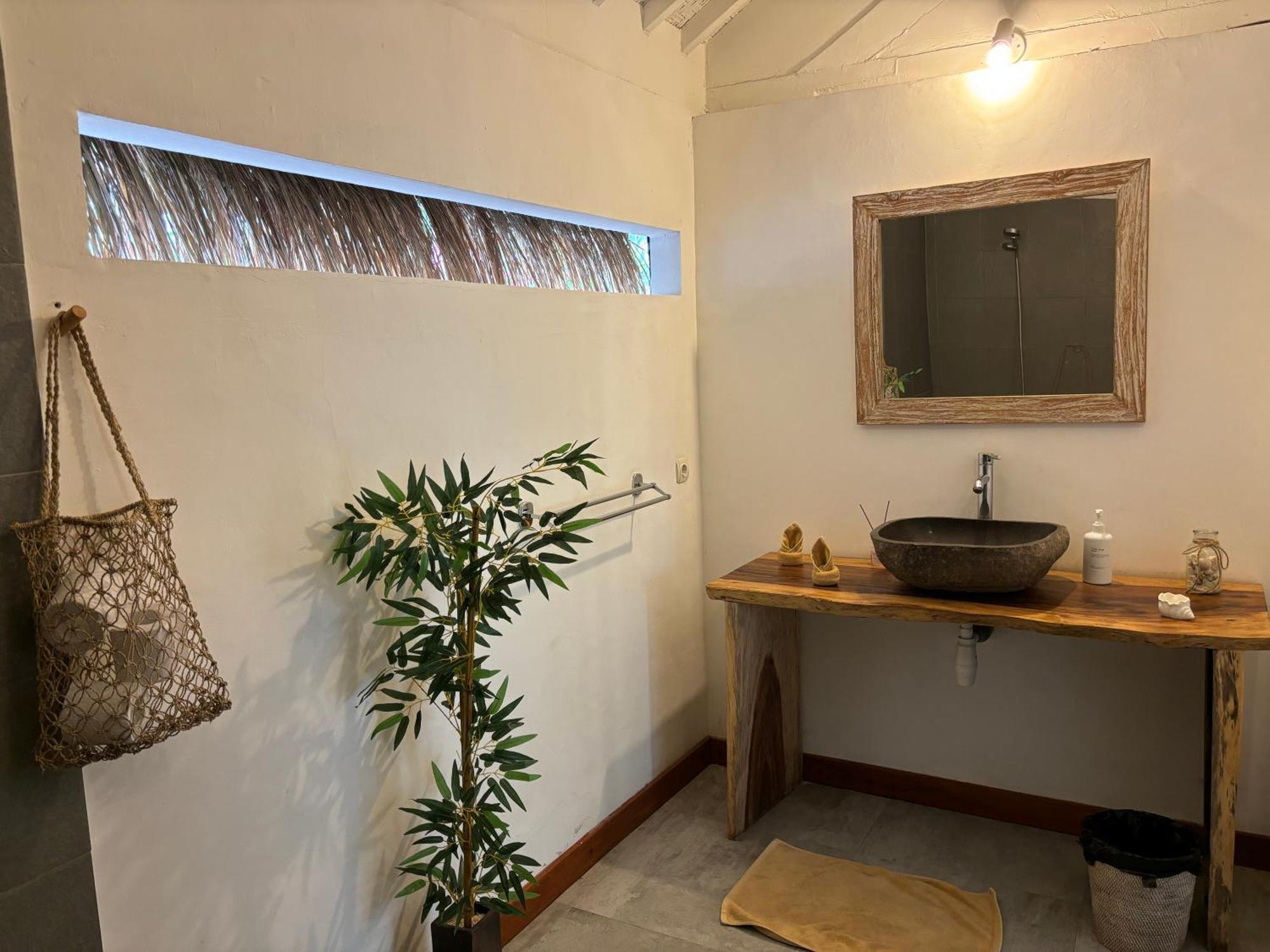 Villa Oceane Gili Islands Exterior photo