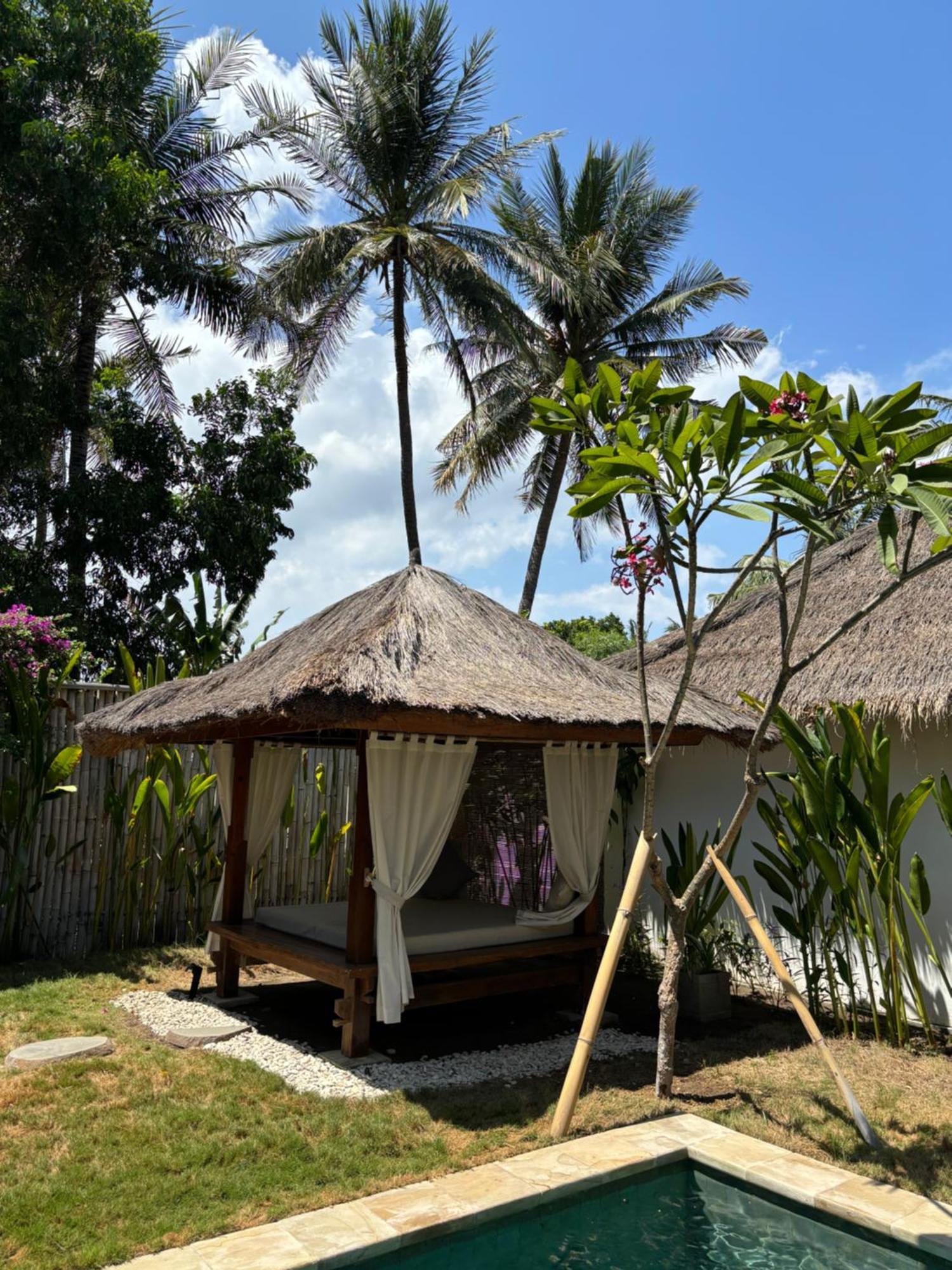 Villa Oceane Gili Islands Exterior photo